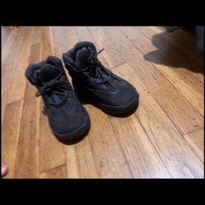 Toddler Yeezy Boots size 8k